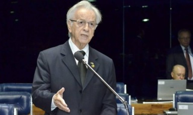 Candidatou-se ao Senado Federal