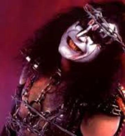 Hitoria  de   Peter   Criss