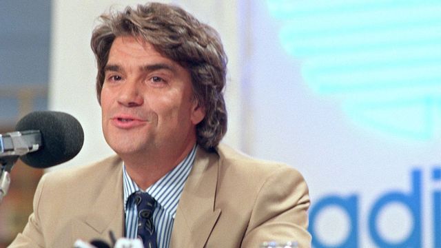 Adidas es comprada por Bernard Tapie