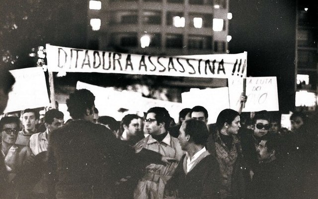 Posse provisória de Mazzilli e inicio da Ditaduta