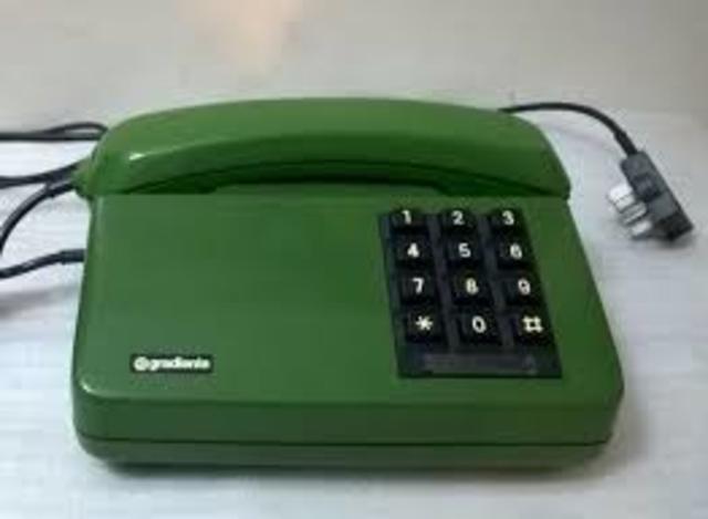 Telefone residencial.