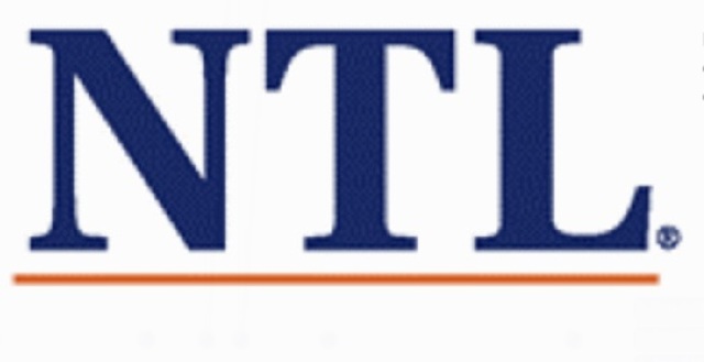 Fundou-se o ''National Training Laboratories'' (NTL)