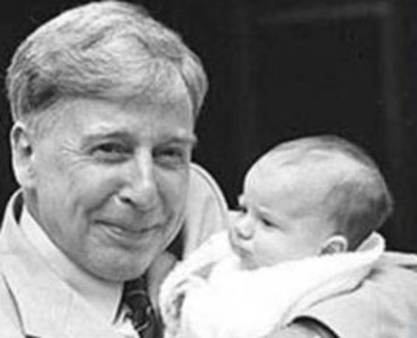 Nace primer bebé de probeta.