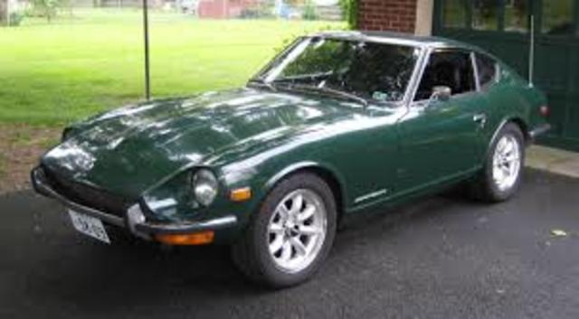 Antes de finalizar la década. Ve a la luz el legendario 240z. Con un motor de 2.4 y 6 cilindros parecido a un Porsche por menos de la mitad de dinero