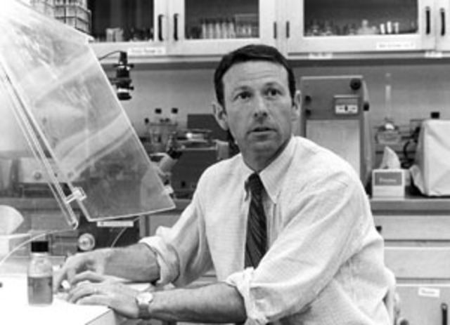 Se produce el primer DNA recombinante in vitro en el laboratorio de Berg