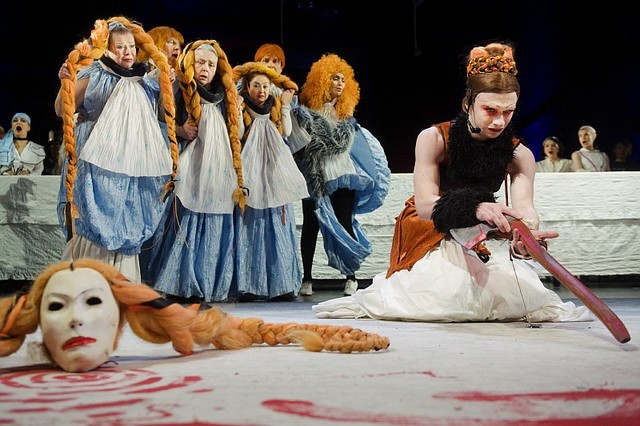 Eglutė pas Ivanovus