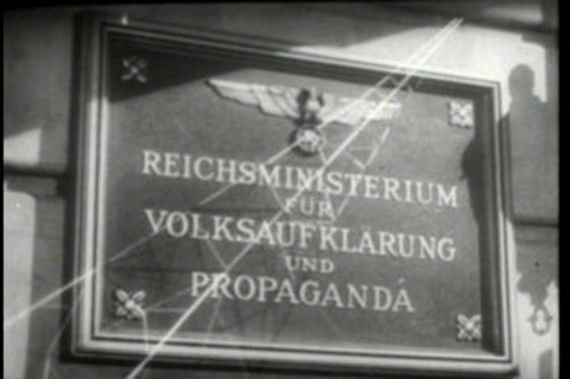 Se funda el Ministerio de Educación y Propaganda Nazi