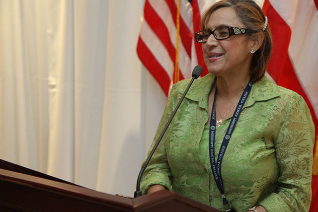 Directora hasta 2004