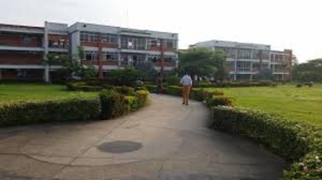 CAMPUS UNIVERSITARIO