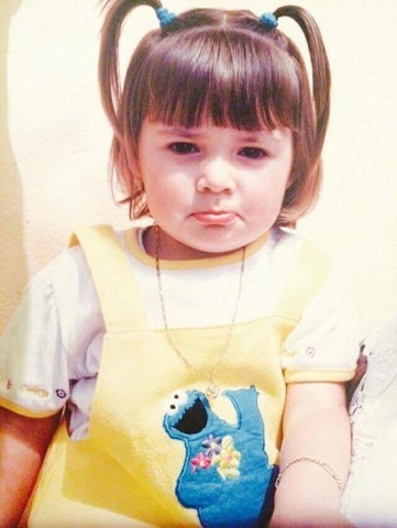 Pequeña infante de 4 años