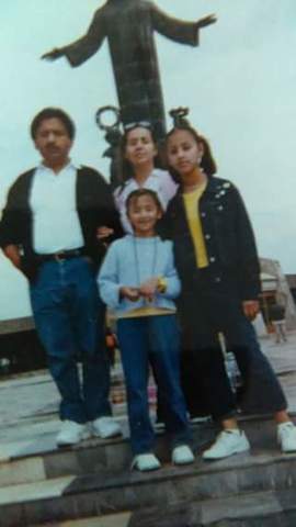 Parecemos familia de cholos.