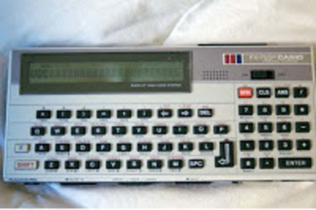 Origen y primeros dispositivos móviles