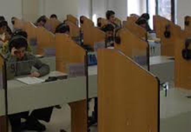 LABORATORIOS DE IDIOMAS