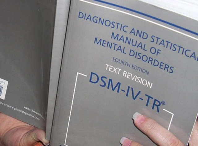 DSM-IV-TR (2002)