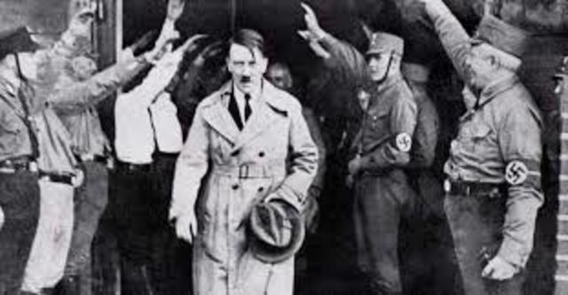 Hitler en el poder.
