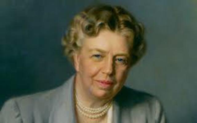 ELEANOR ROOSEVELT PUBLICA LISTA DE DERECHOS HUMANOS