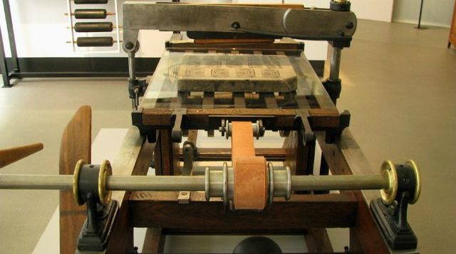 CREACIÓN DE LA IMPRENTA