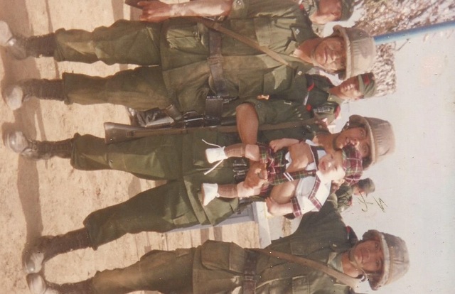 mi papa presumiendo a su hijo