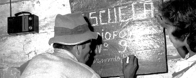 Movimiento de Educación de Base .