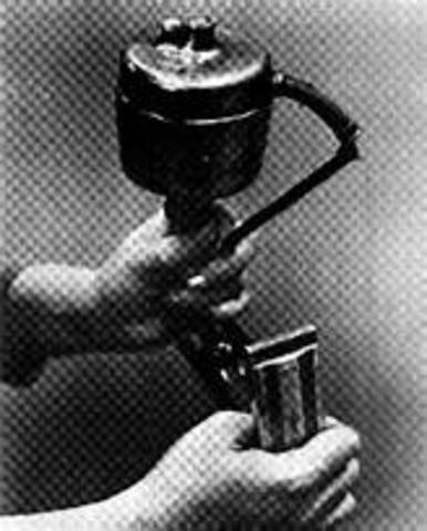 1928 electric shaver