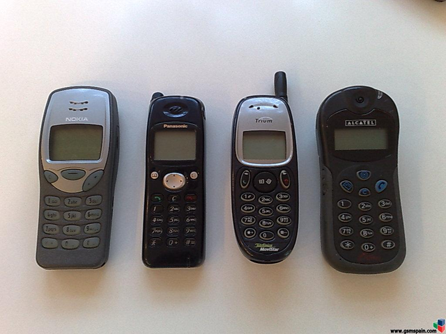 TELÉFONO MÓVIL