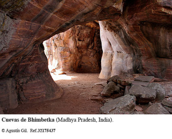 siglo XIX numerosos objetos »prehistóricos" (Europa)