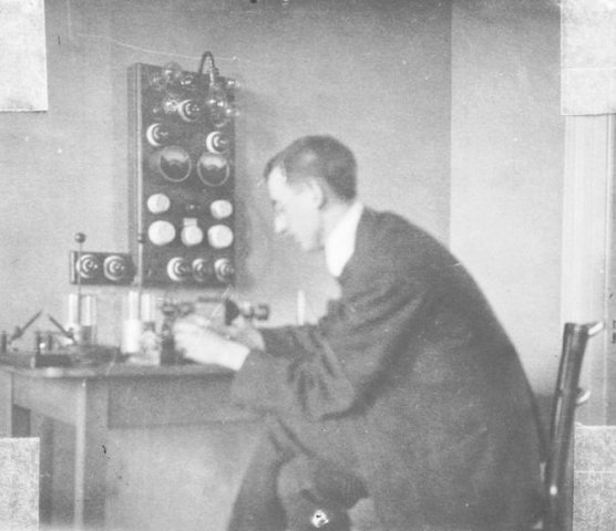 SEÑALES RADIOFÓNICAS