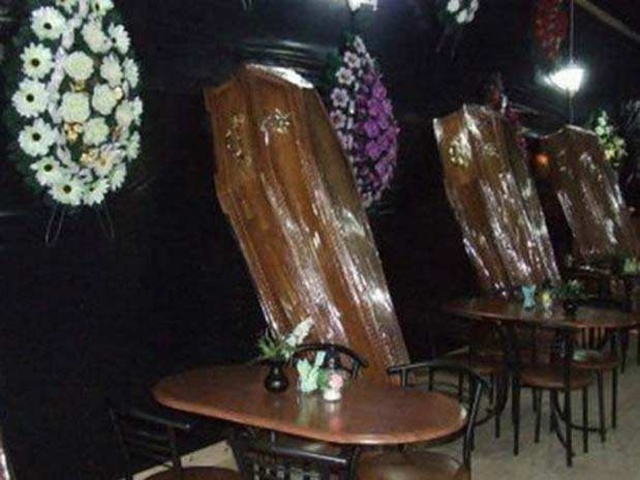 ( NOVIEMBRE 27 - 1910 ) MUERTE DE FLORENCE  NIGHTINGALE