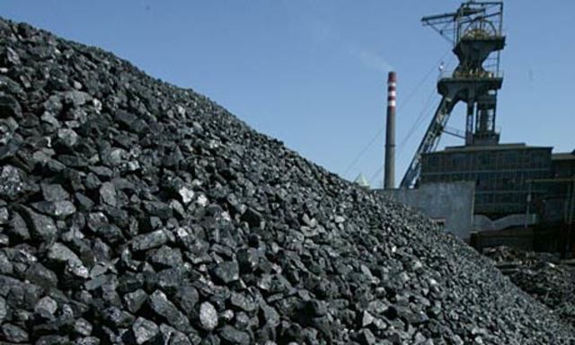 1748- First Commercial Coal Production in US Begins