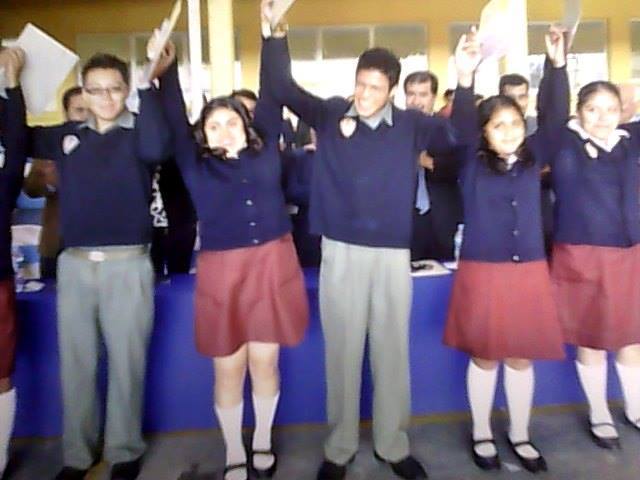 Salí de la secundaria.