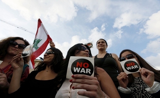 Washington declares Neutrality