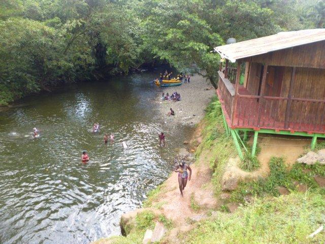 Represa de Anchicayá en el Valle del Cauca. (1974)