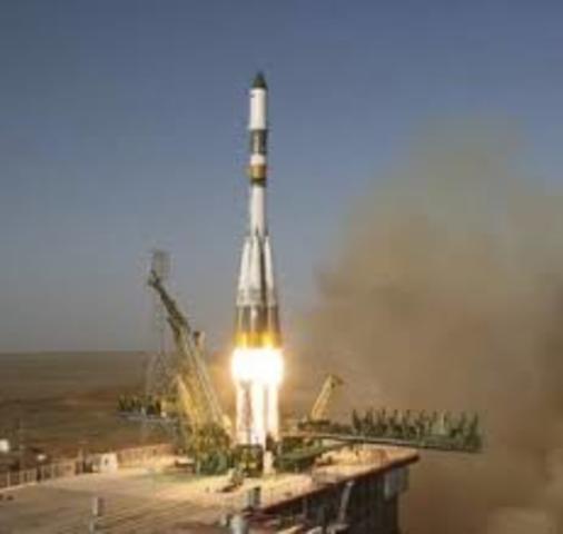 1985. Se lanzan los primeros satelites mexicanos. Morelos I y Morelos II