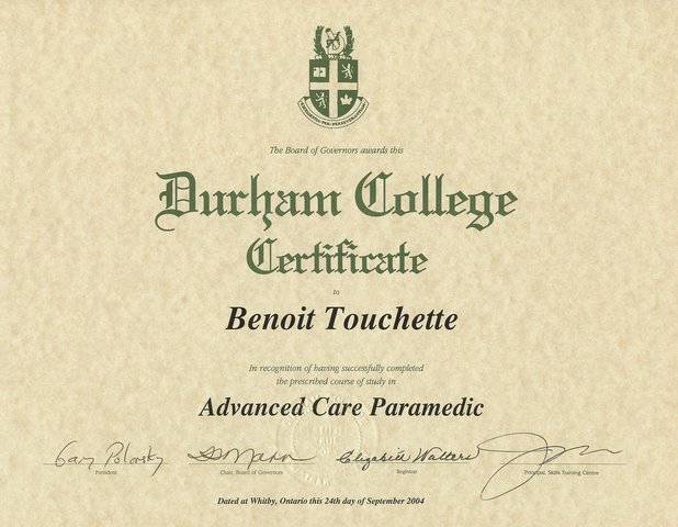 Graduation du collège Durham en tant que soins avancés selon le profil national canadien