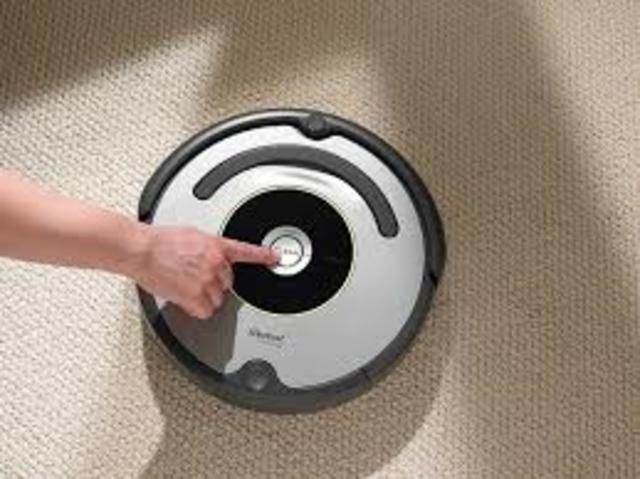 First Robot used in house(Roomba)