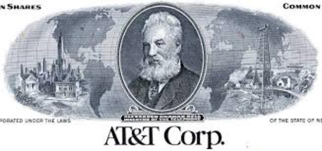 Primera estación de publicidad en EUA.