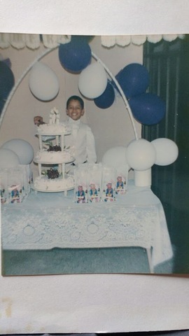 Quemo la palma de coco, primera comunión