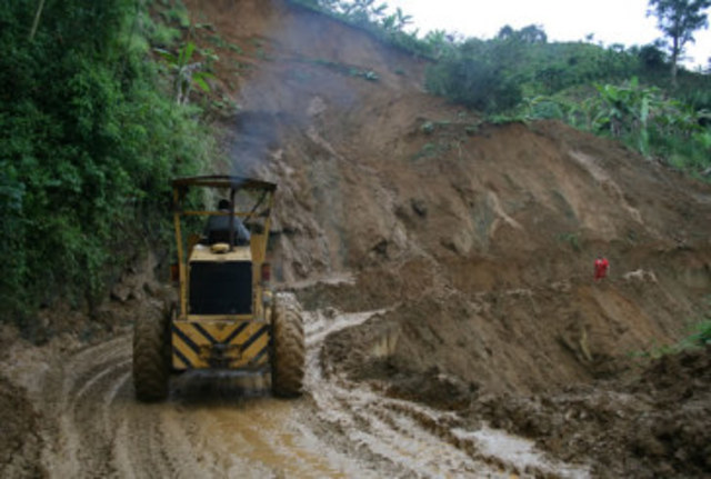 CREACIÓN FONDO VIAL NACIONAL.