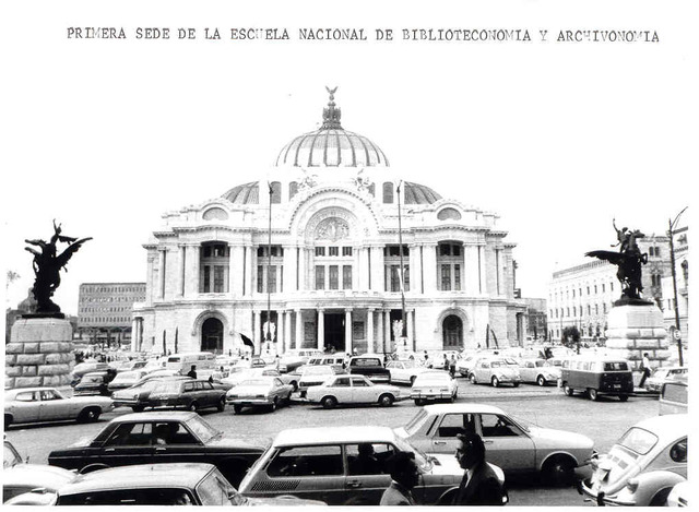Escuela Nacional de Bibliotecarios Archiveros