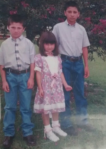 PRIMERA COMUNION DE MIS HERMANOS