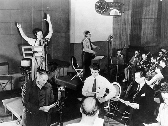 Primera radio con publicidad