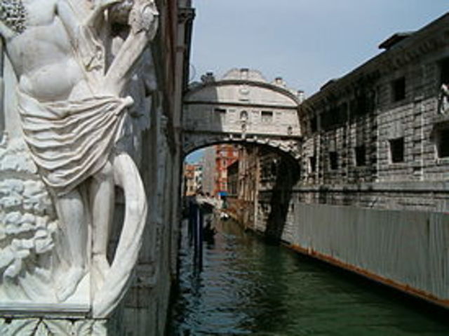 Puente de los Suspiros