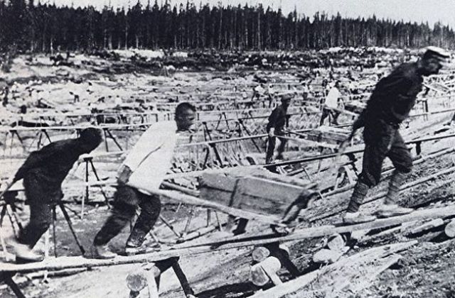 LA DIVERSIFICACION DEL TRANSPORTE Y EL DESARROLLO INTEGRAL, INICIO DE CONSTRUCCIÓN DE CARRETERAS