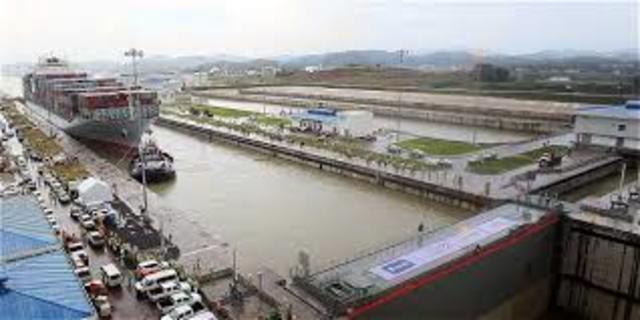 1855 inauguracion trafico entre oceanos