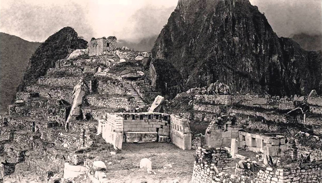 1300 d. C MACHU PICCHU