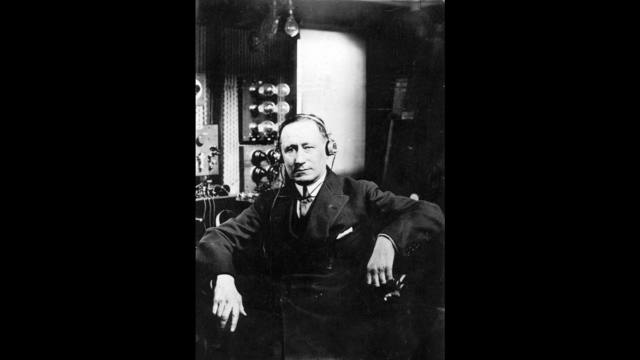 Primera transmición