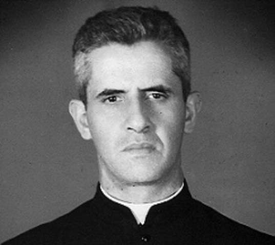 Se ordena Sacerdote Eudista