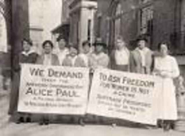 Women gain the right to vote