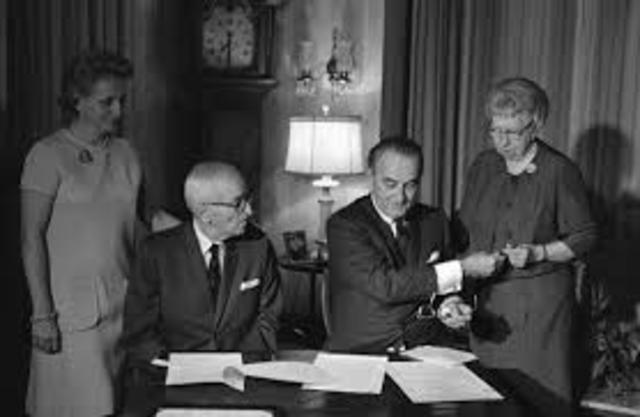 Missouri enters the Union