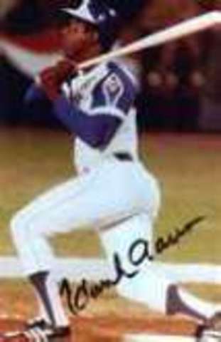 Hank Aaron's HR Breaks Ruth's